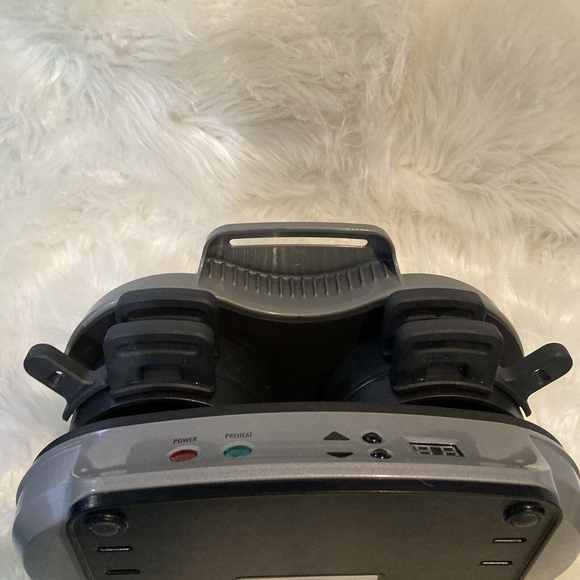 Hamilton Beach Dual Non Stick Breakfast Sandwich Maker Model 25490A Type ST30 !! - Picture 8 of 14